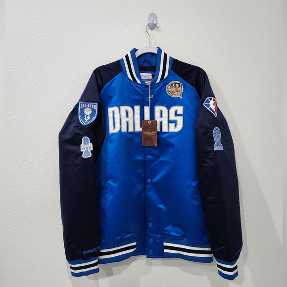 Mitchell & Ness Dallas Mavericks Dirk Nowitzki Hall Of Fame NBA Jacket Men's Lrg